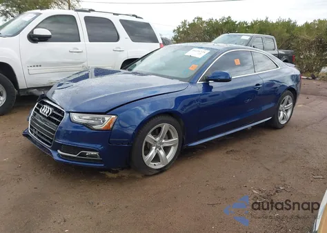 2015 Audi A5 2.0T Premium z USA, uszkodzony, nr VIN WAUWFAFR3FA060200